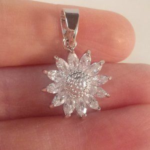 18K White Gold Filled Sunflower 12 Marquise Diamond Zircon Pendant Gorgeous Gift